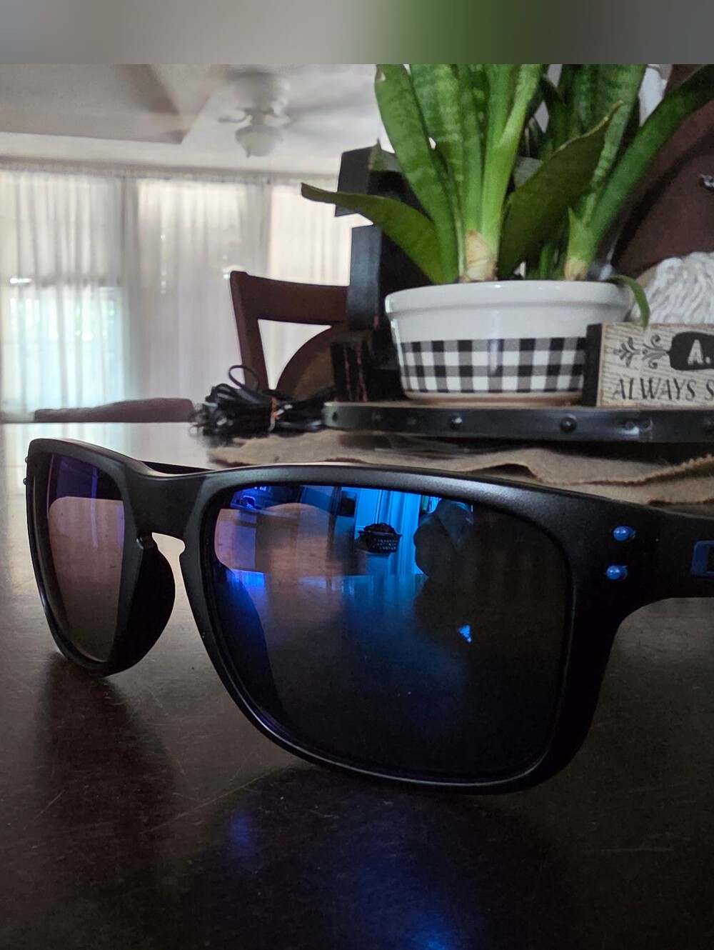 Oakley Holbrook - Black/Blue